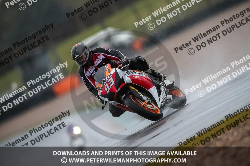 PJM Photography;donington no limits trackday;donington park photographs;donington trackday photographs;no limits trackdays;peter wileman photography;trackday digital images;trackday photos